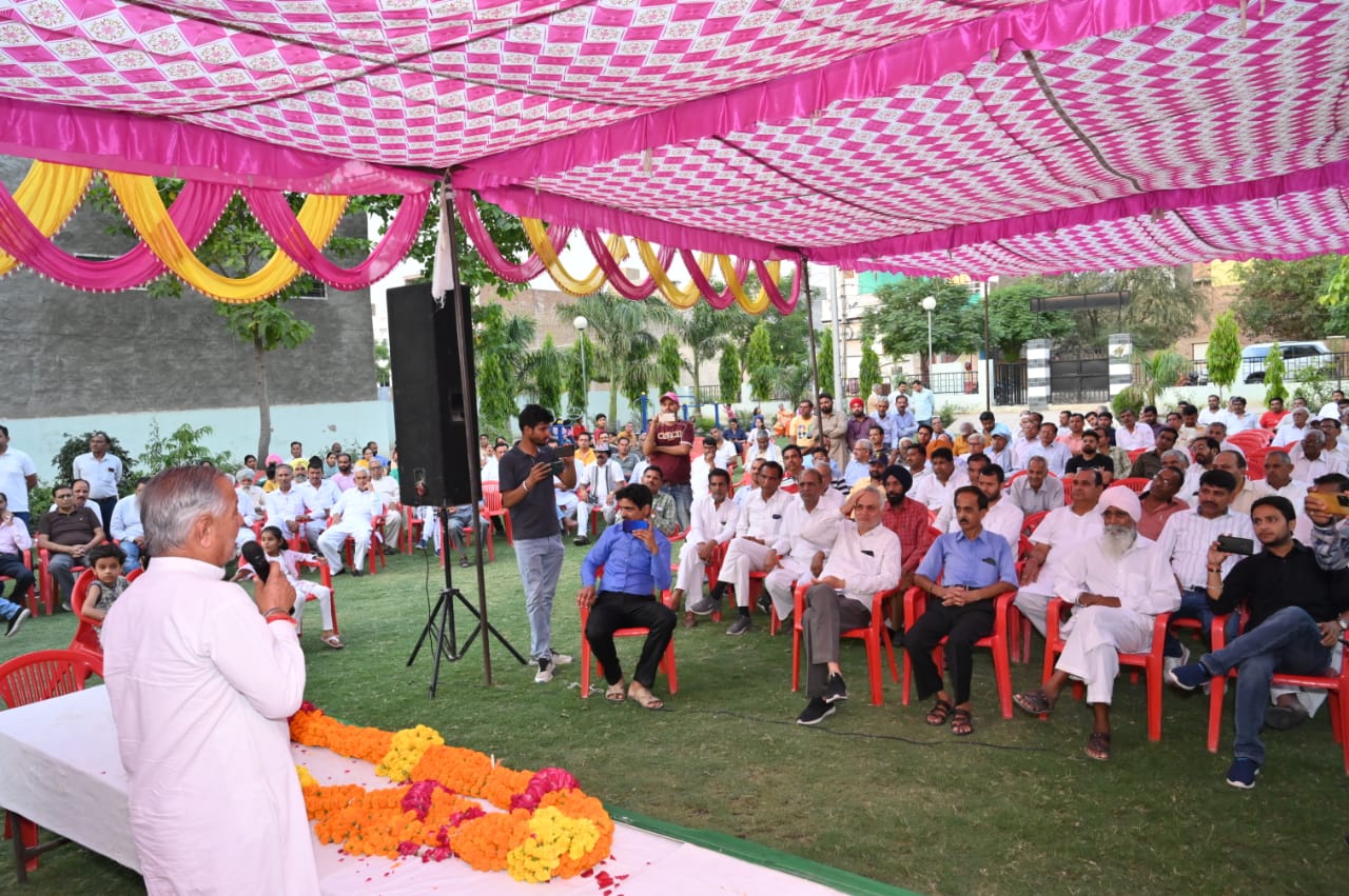 The public started getting the facilities of Janta Clinic