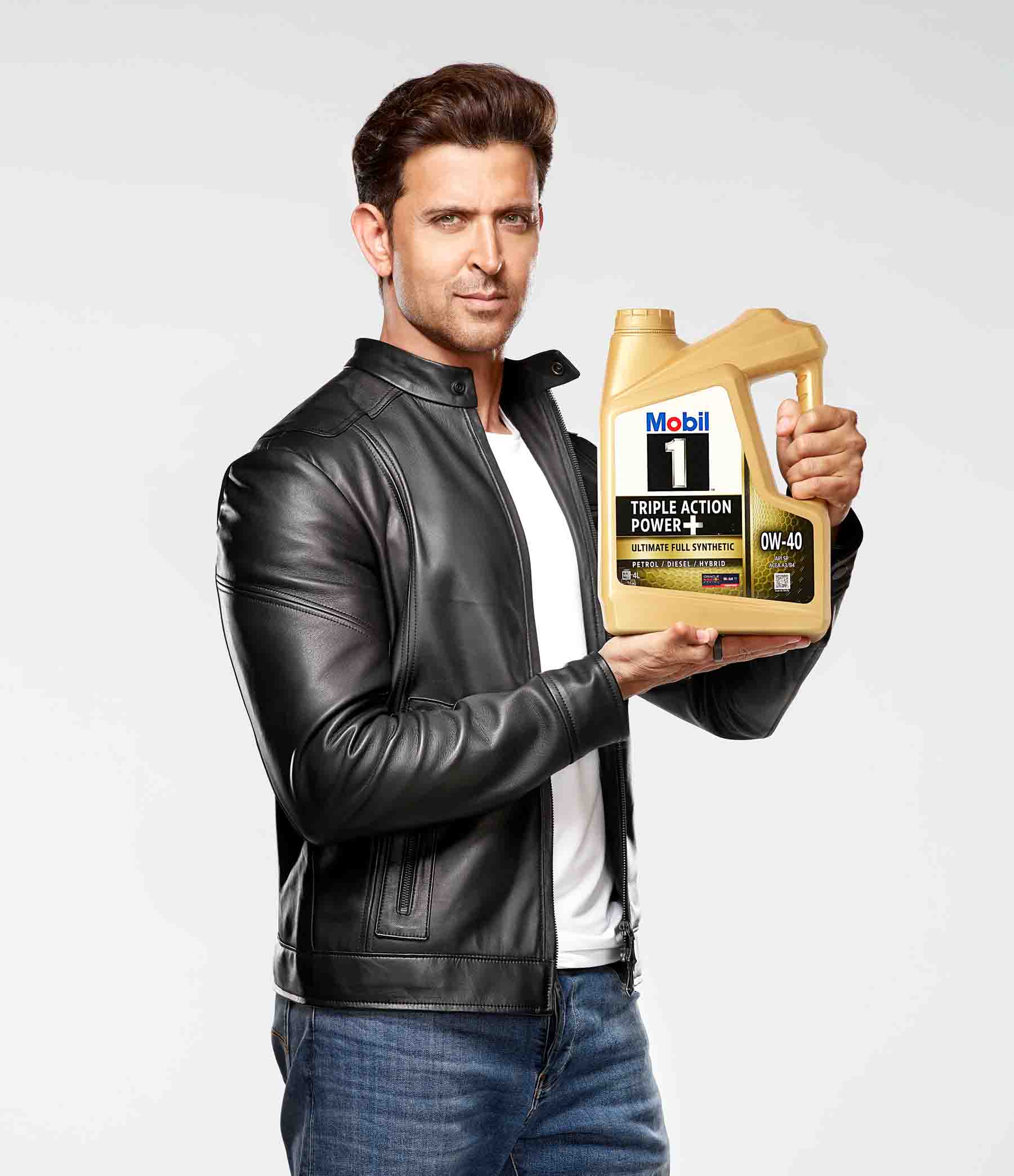 Mobil signs Hrithik Roshan as new brand ambassador