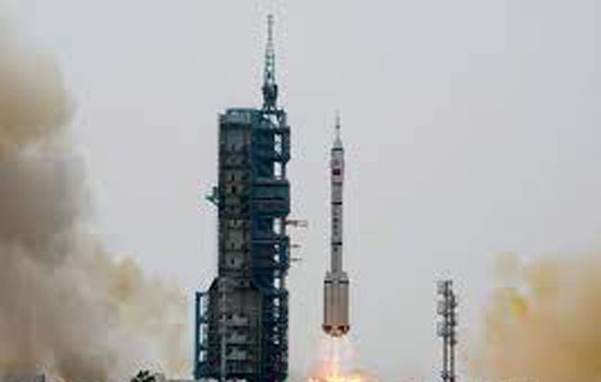 चीन ने नए मानवयुक्त अंतरिक्ष यान का किया सफलतापूर्वक प्रक्षेपण 