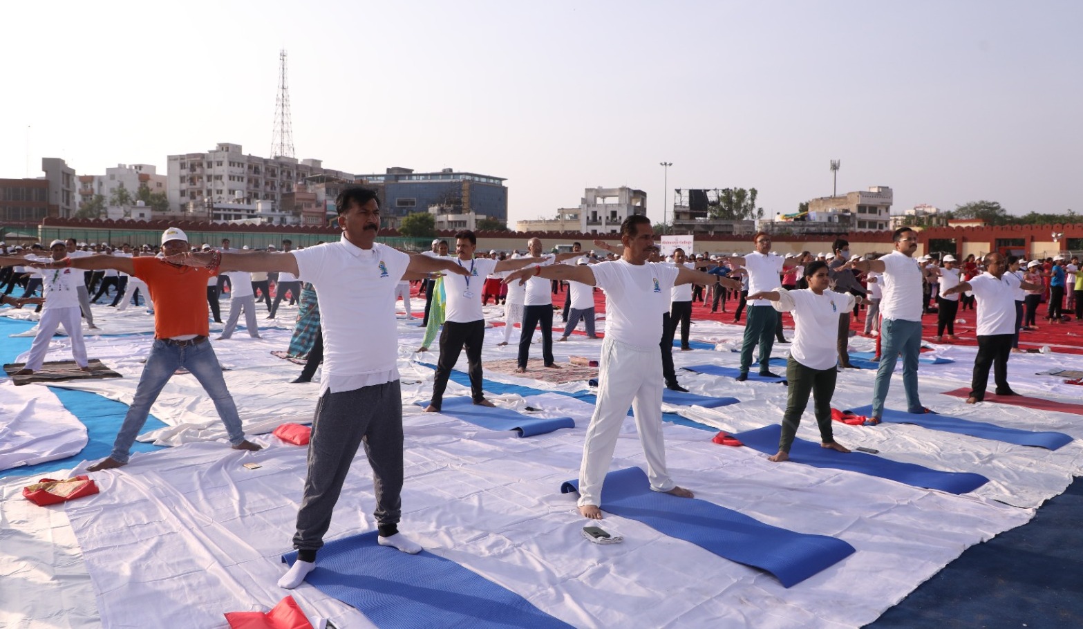 The stream of yoga flowed In the city of lakes,