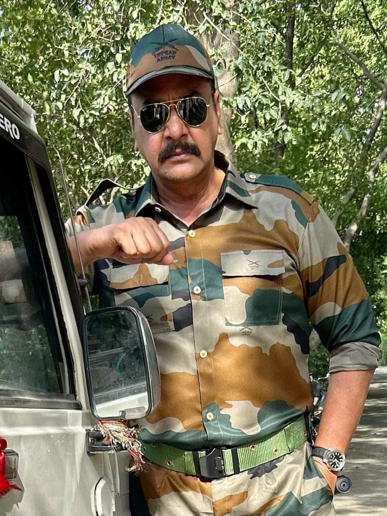  "Raj Premi Shines Alongside Khesari Lal Yadav in 'Rang De Basanti'"