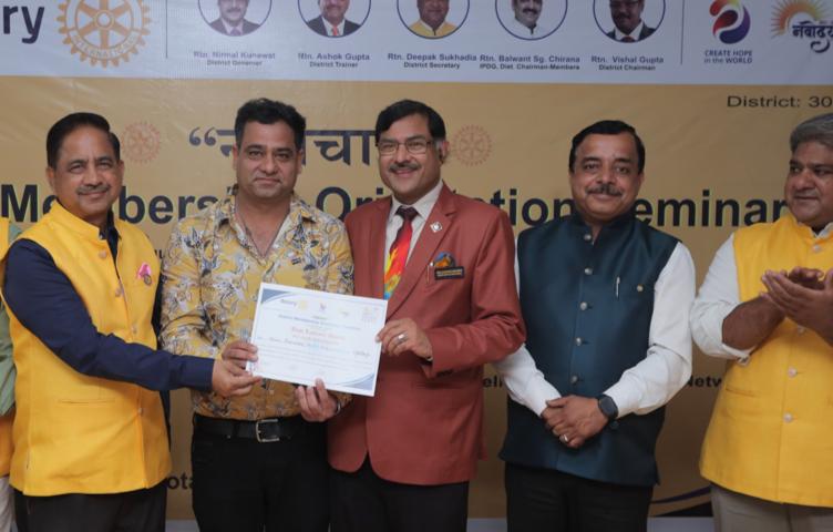 रोटरी क्लब अशोका नवाचार पुरूस्कार से सम्मानित