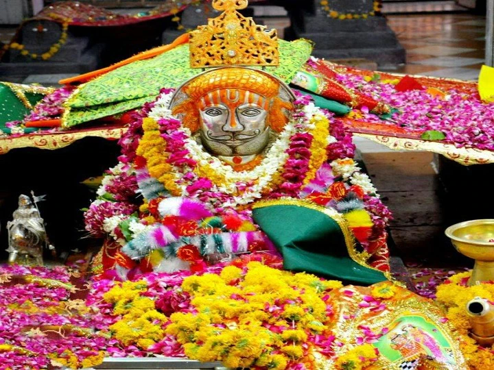 ग्राम सेवा सहकारी समिति लि. वाटी में नव निर्मित भवन का उद्घाटन