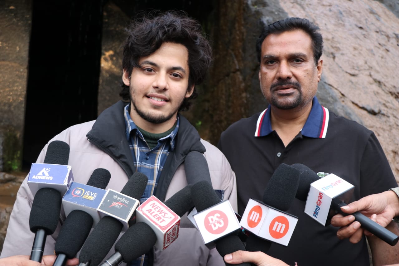 कश्मीर को सभी लोगों ने बस एक पहेली की तरह समझा और इस्तेमाल किया है - दर्शील सफारी 