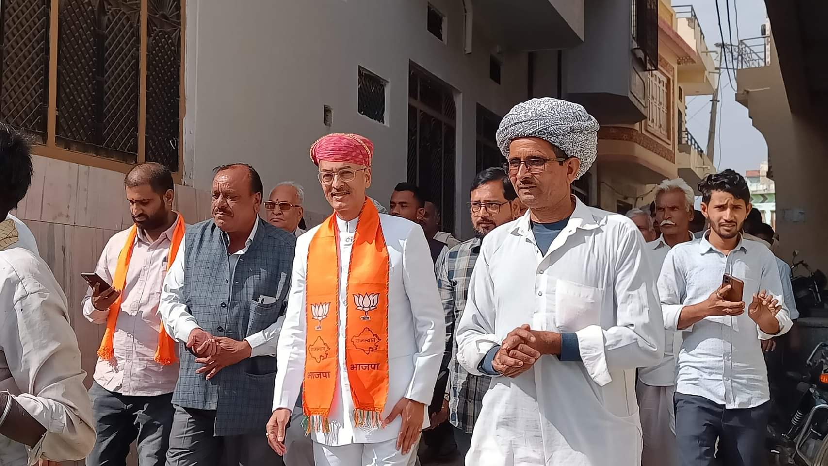 भाजपा प्रत्याशी विश्वराज सिंह मेवाड़ शामिल हुए दीपावली स्नेह मिलन में