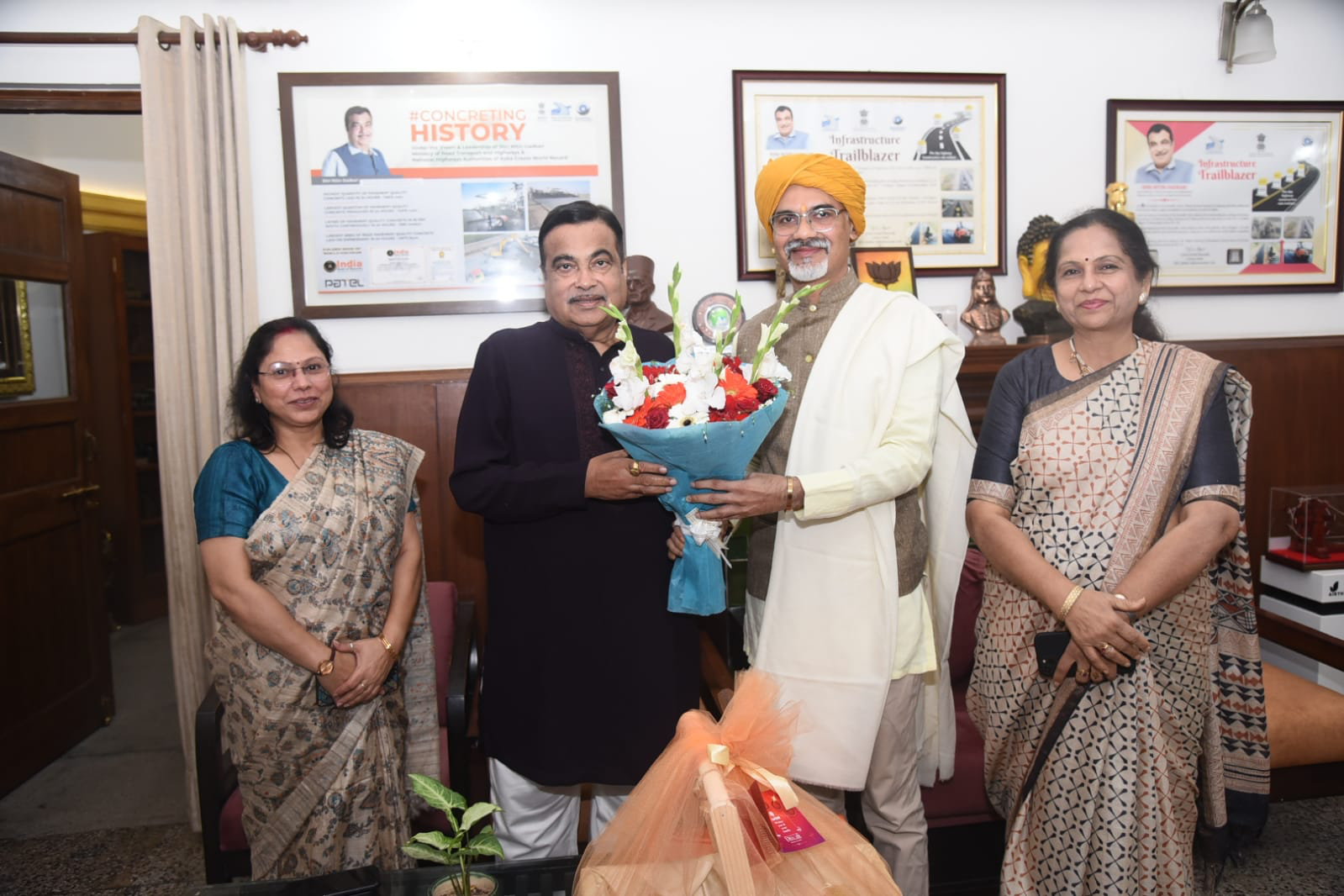 Union Minister Nitin Gadkari Inaugurates Bodh Marg Foundation's Book 'Pasaydan