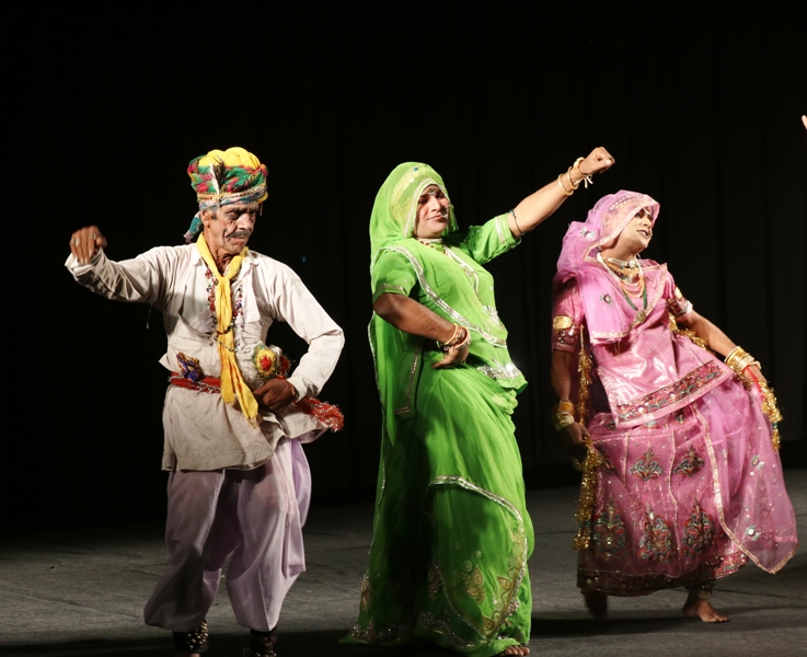 लोक नाट्य अमर सिंह राठौड़ का भावपूर्ण मंचन