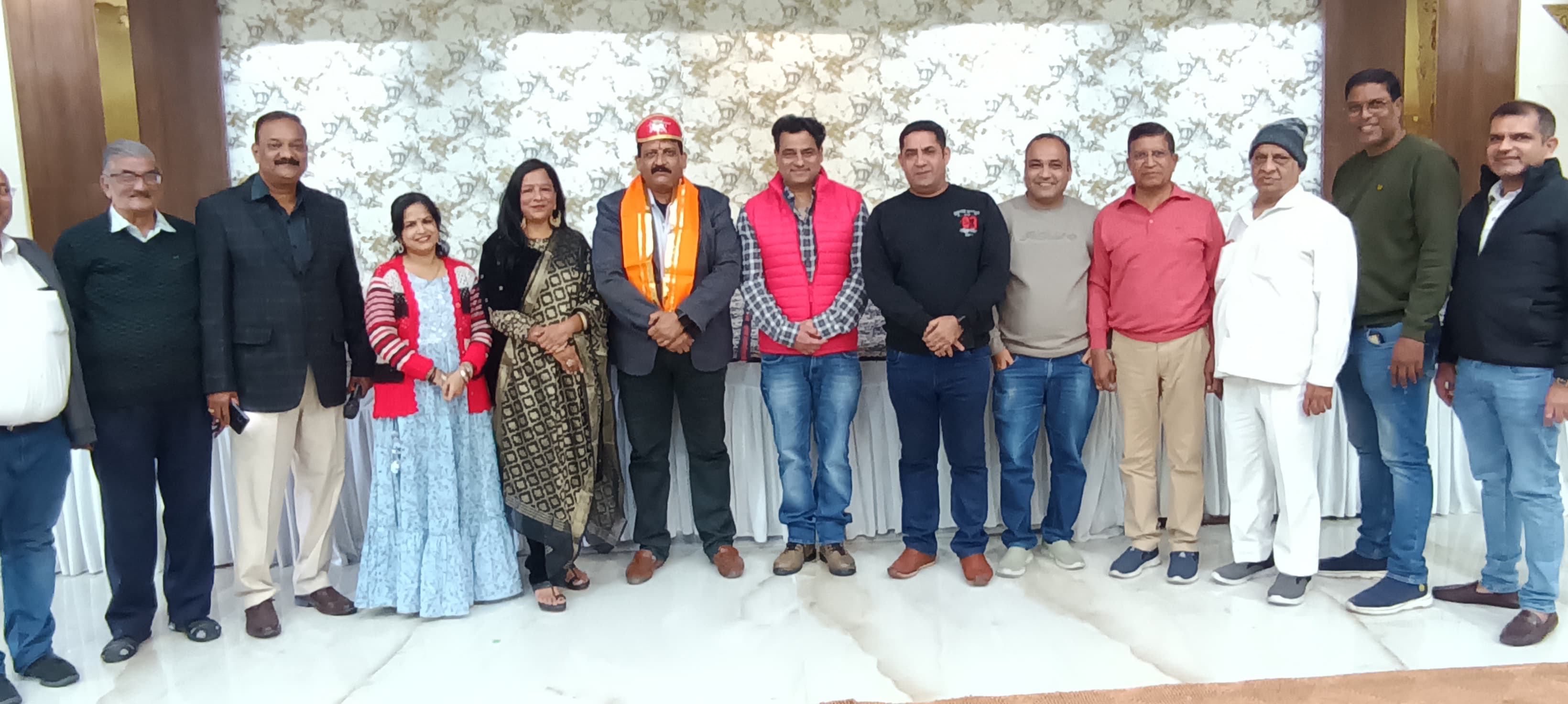 सुरों की मंडली ने किया राष्ट्रीय निर्णायक बनने पर भटनागर का अभिनंदन