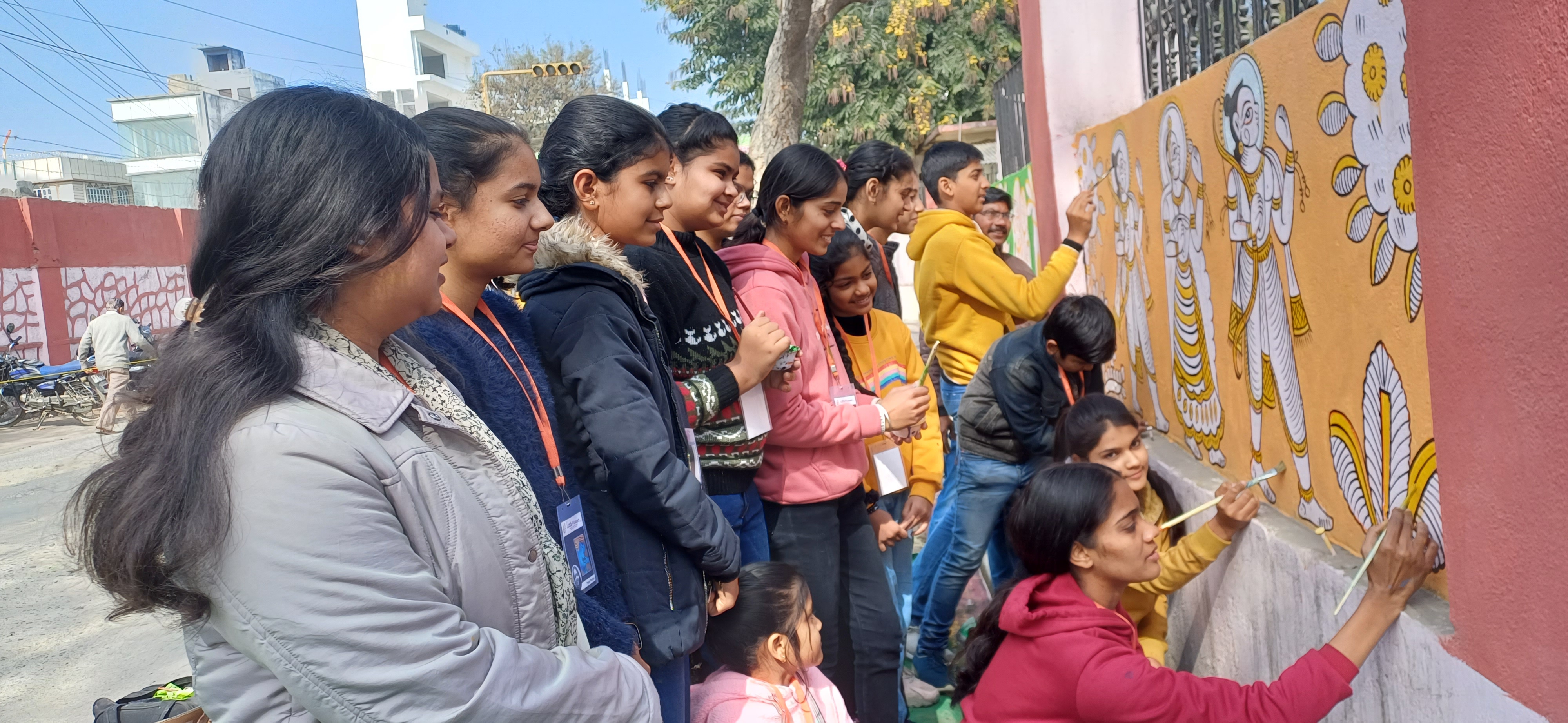 Little Picasso 2023's Seventh Day: Young Artists Paint Ramayana Themes on City Walls