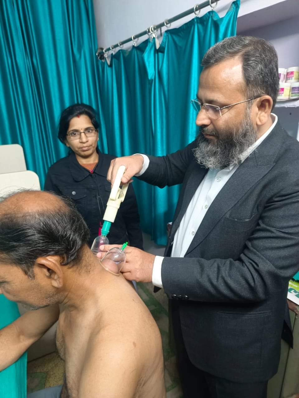 Beneficial Hijama Camp Treats 52 Patients with Various Pains in Kota
