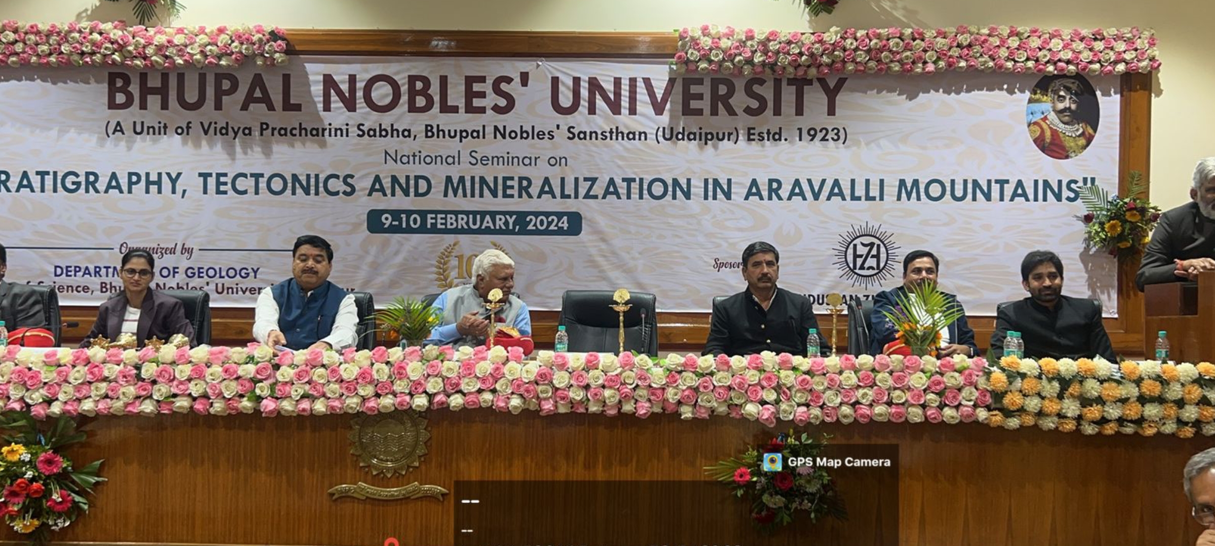 भूविज्ञान राष्ट्रीय संगोष्ठी की फिल्ड विजिट में प्रतिभागियों ने देखी भूविज्ञान की जटिलताएं