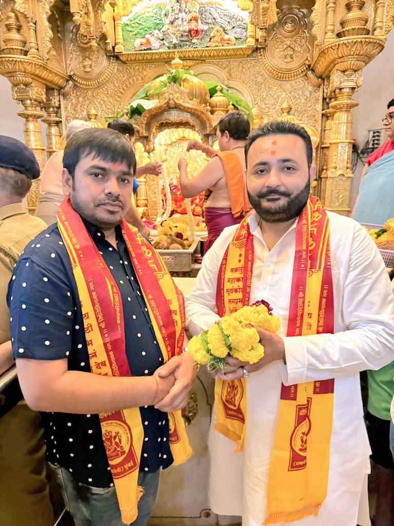 Rana Sujit Singh takes claim at Siddhivinayak Temple in Mumbai!