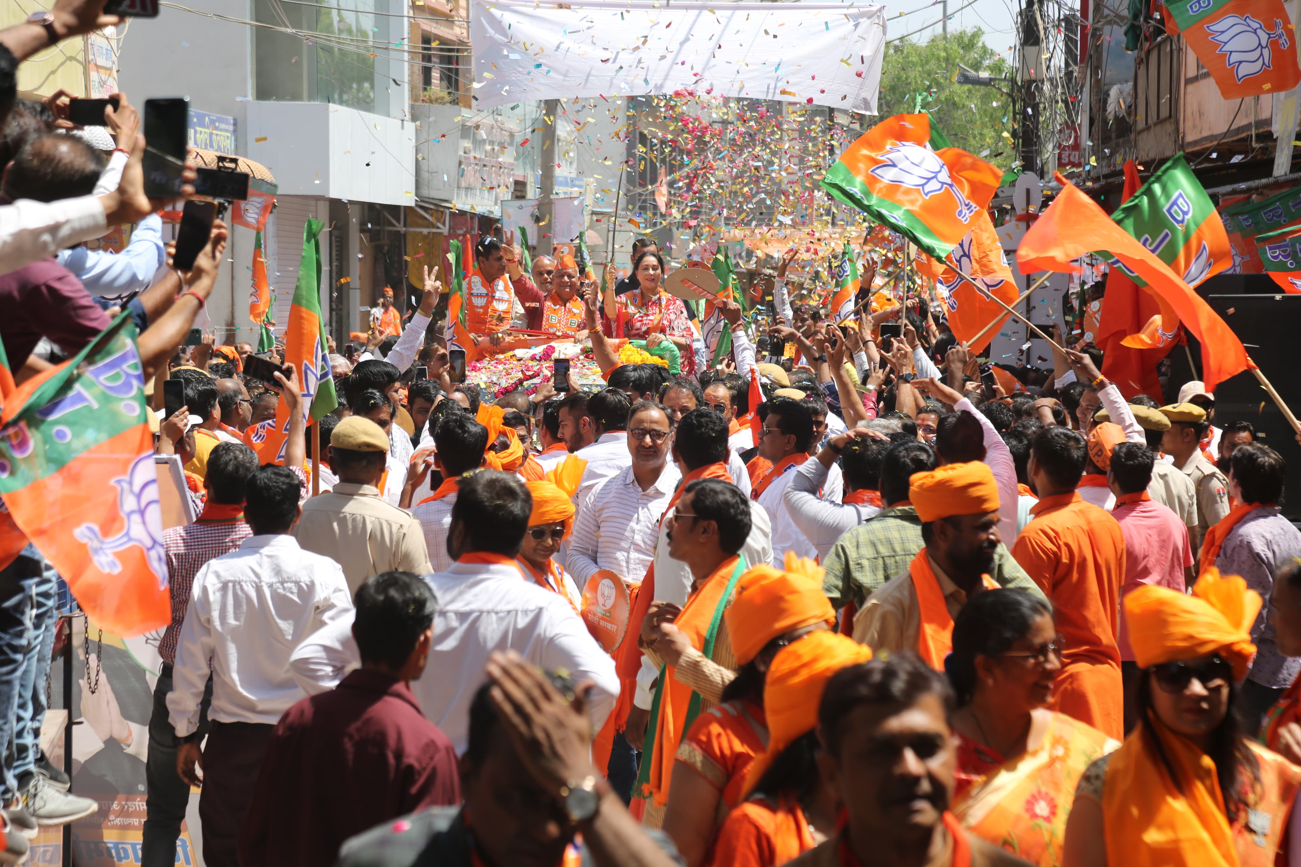 BJP Dominates Bhilwara with Massive Roadshow Led by Deputy Chief Minister Diya Kumari