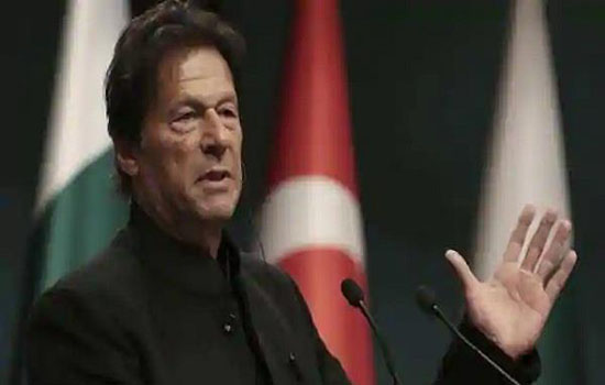 पाकिस्तान के सत्तारूढ़ गठबंधन ने इमरान खान की पार्टी पर साधा निशाना