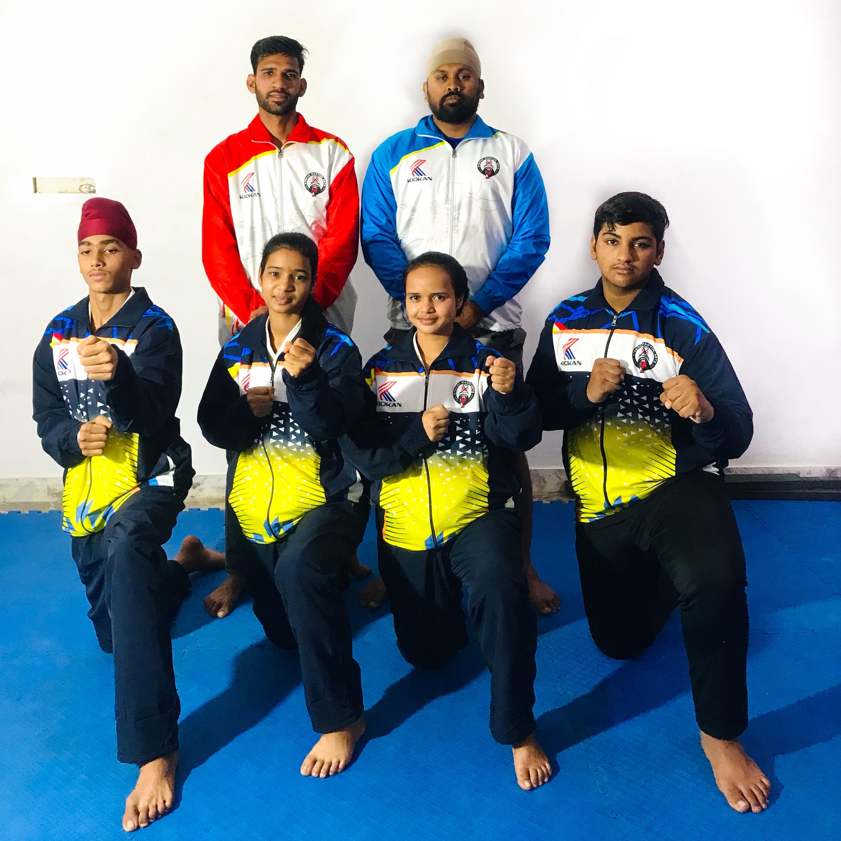 नेशनल कराटे चौंपियनशिप के लिए उदयपुर की टीम रवाना