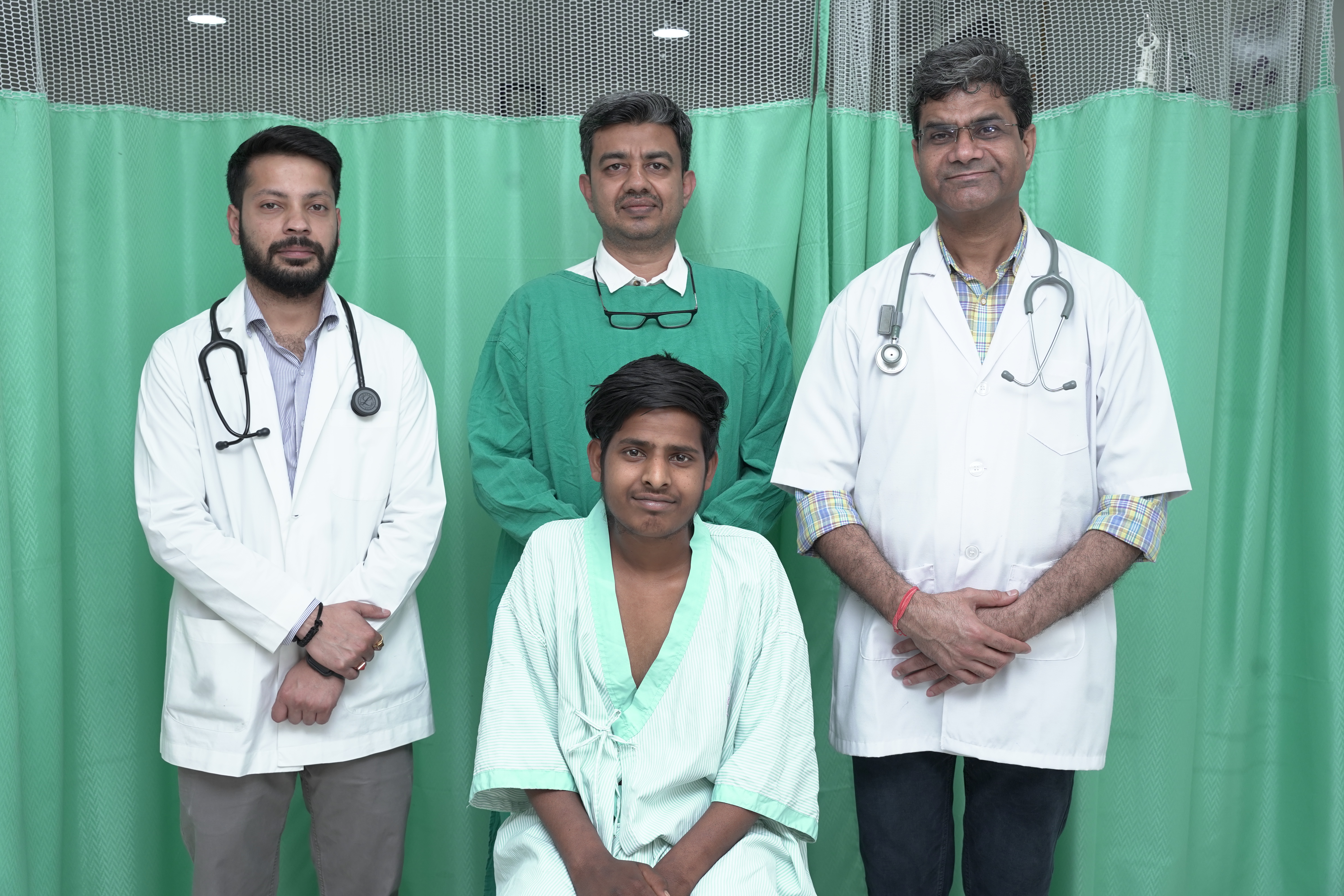 कृमियों (कीड़ों) के कारण मात्र 1.5 ग्राम हेमोग्लोबिन के साथ अत्यंत गंभीर स्थिति में आये रोगी का गीतांजली हॉस्पिटल में हुआ सफल इलाज