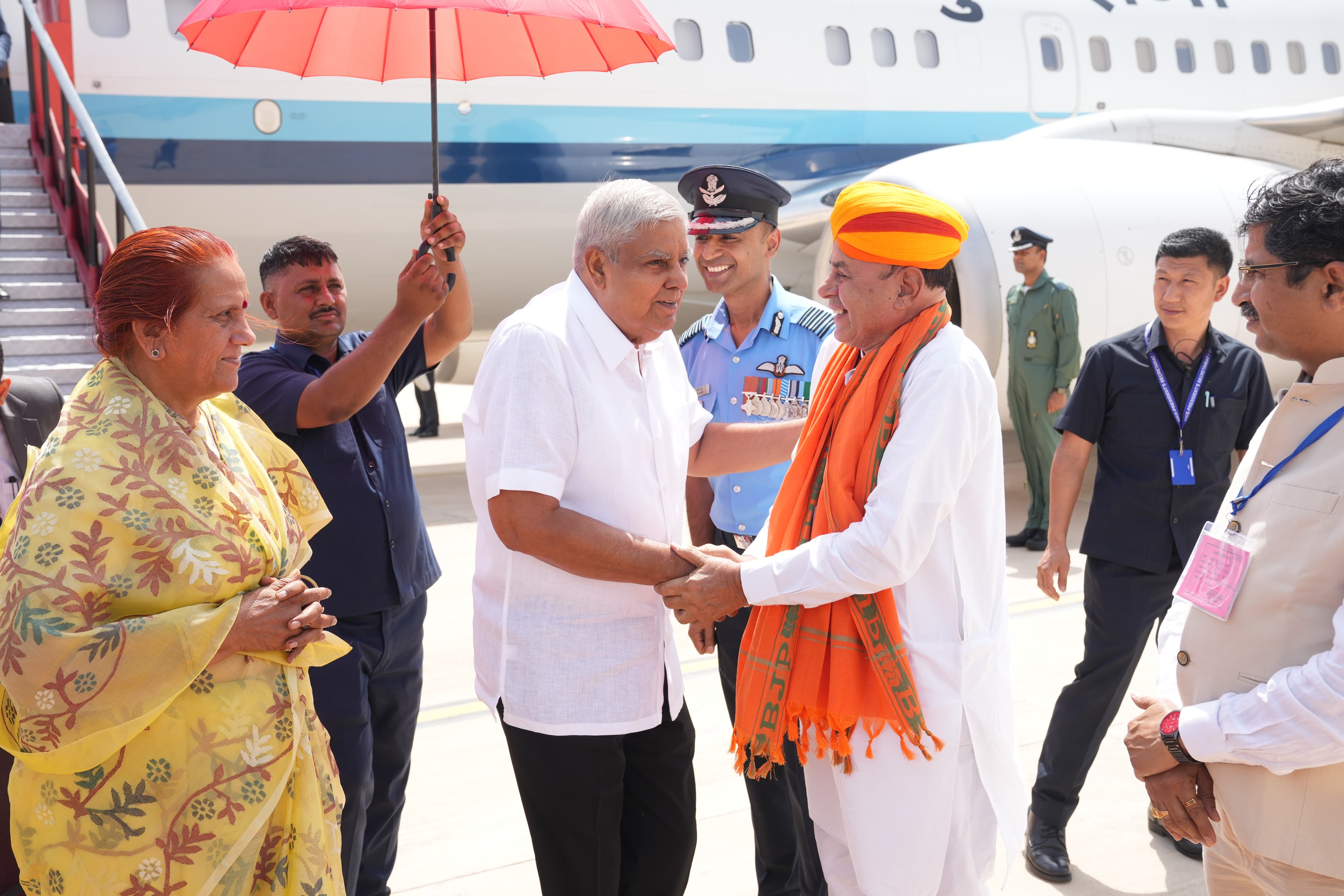 दो दिवसीय दौरे पर उप राष्ट्रपति श्री धनखड़ जैसलमेर पहुचे