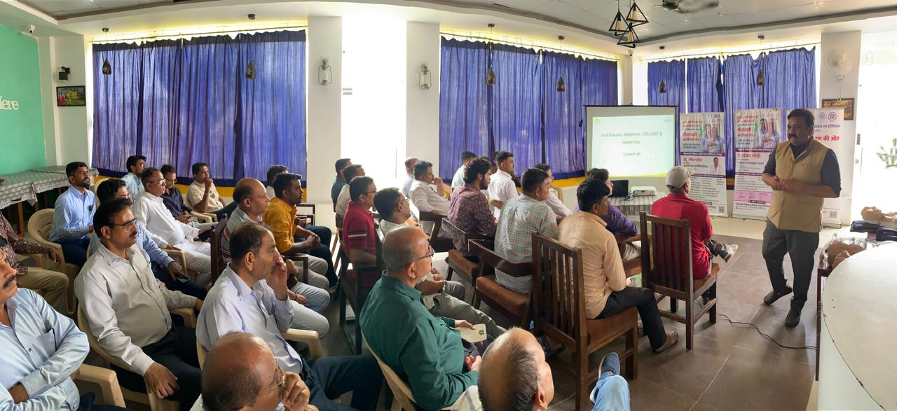 GMCH  :Chief Nursing Officer Vijendra Singh Rathore Addresses Nursing Staff 