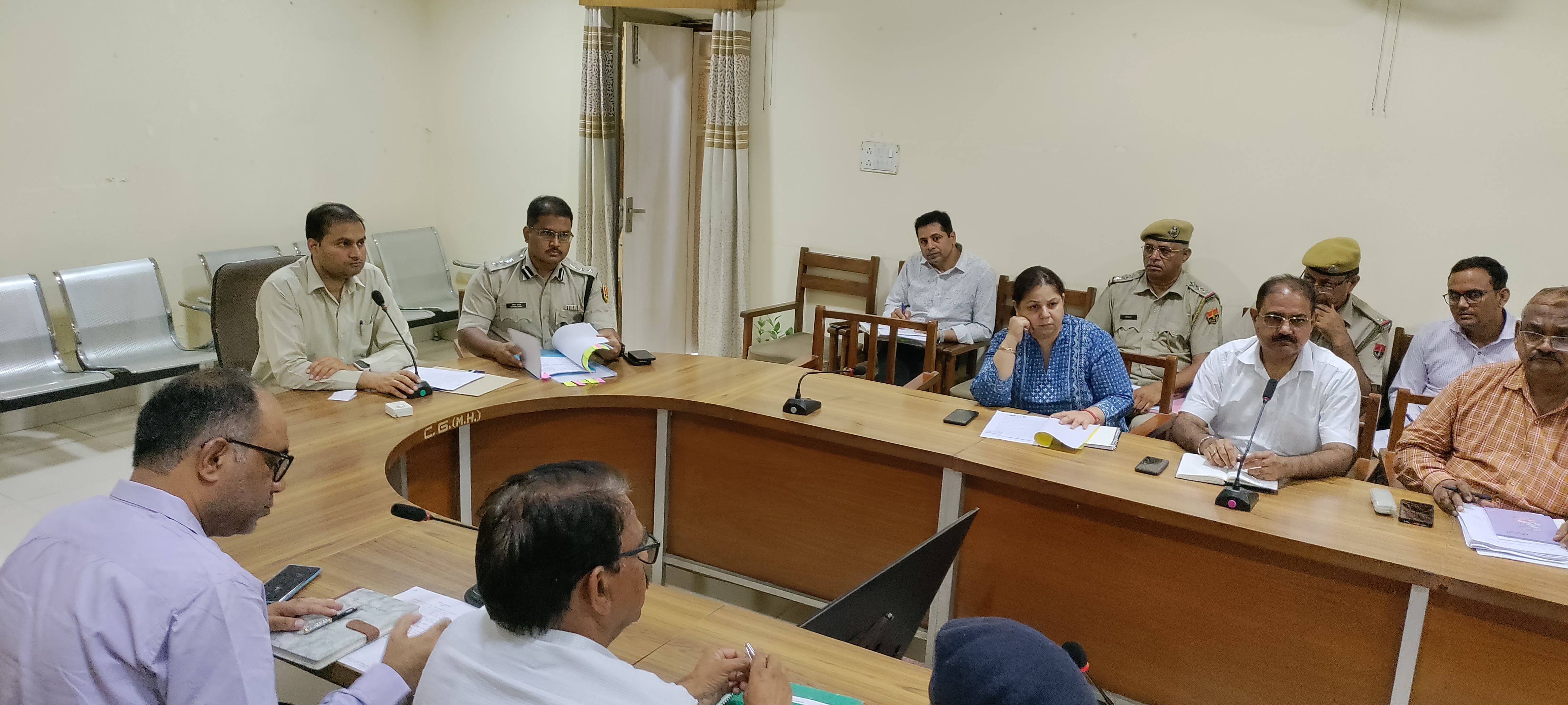 पुलिस, बीएसएफ, एजेंसियों के समन्वय से की जाये मादक पदार्थों की तस्करी पर कार्यवाही