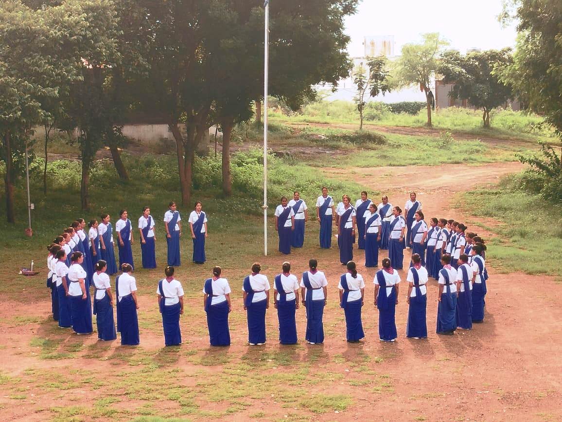 Scout Guides Provide Training to Female Teachers