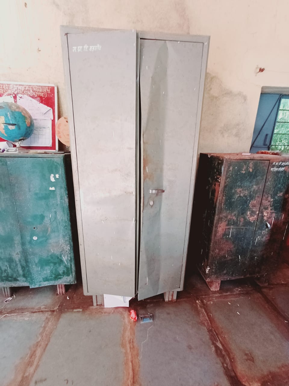 बड़गांव थाने के पास स्थित सरकारी स्कूल में हुई चोरी 