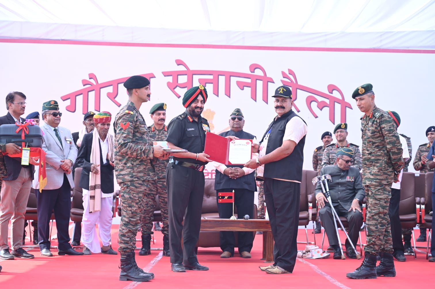 सेना द्वारा डीडवाना में गौरव सेनानी रैली का आयोजन