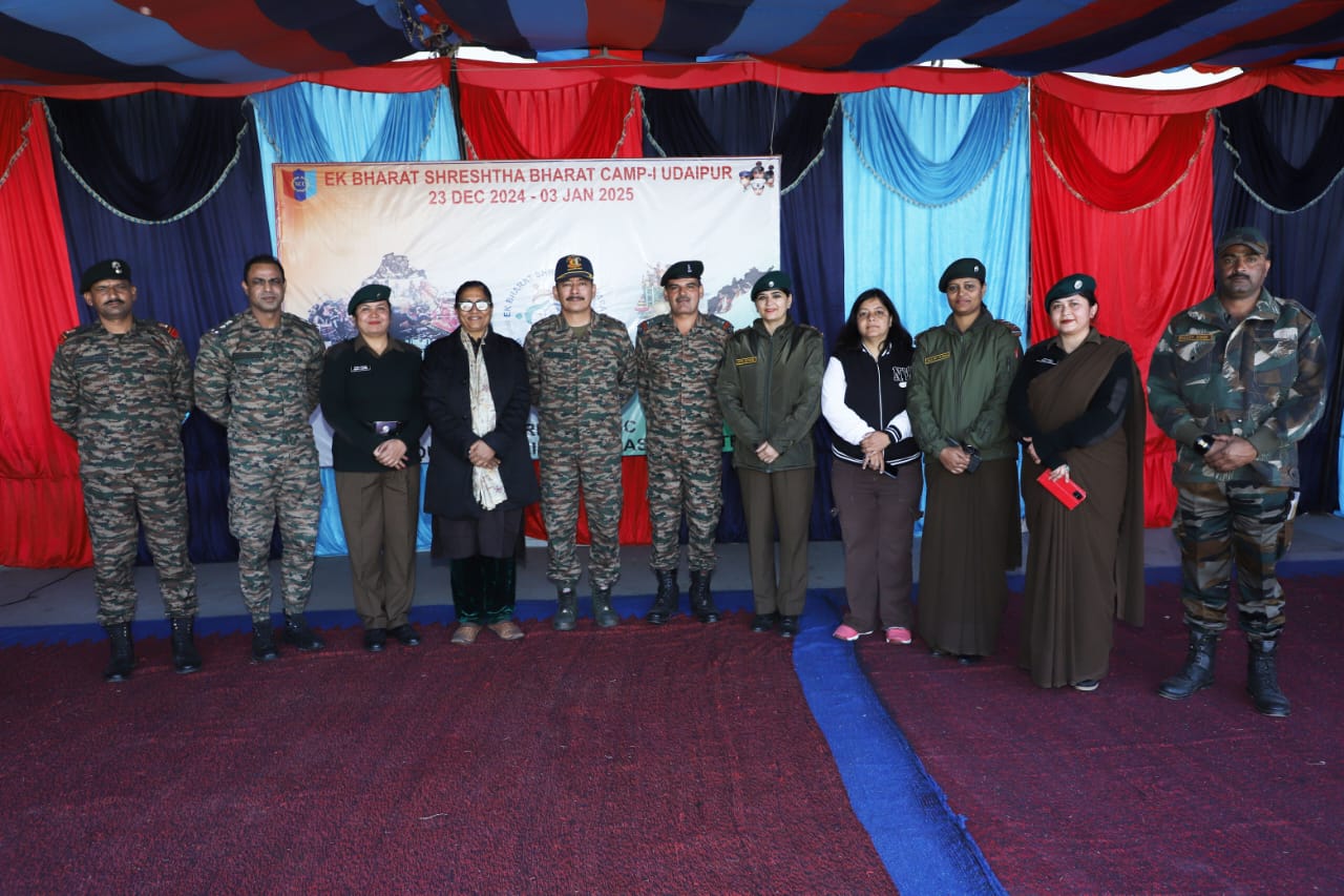 Deputy SP Chetna Bhati Educates NCC zCadets on Cyber Security, Banking Fraud, and Girls' Safety