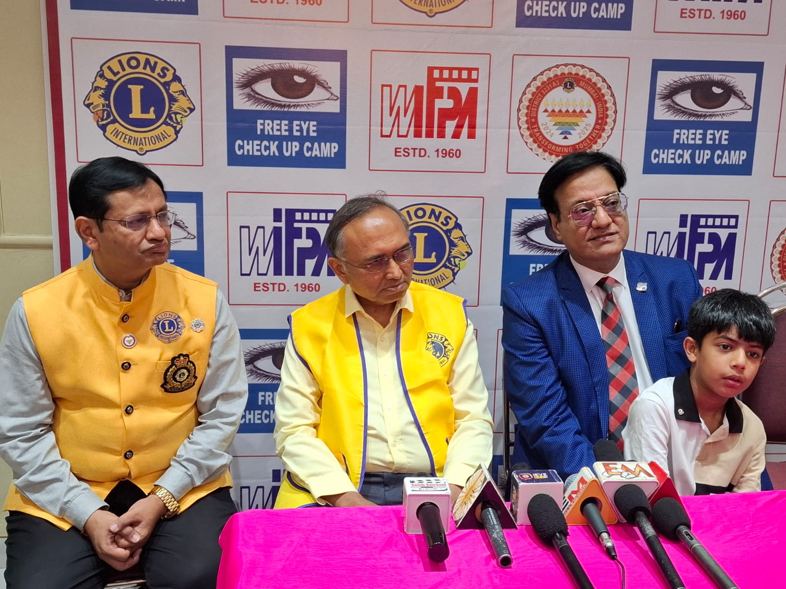 विस्पा और लायंस क्लब का निशुल्क नेत्र शिविर आयोजित
