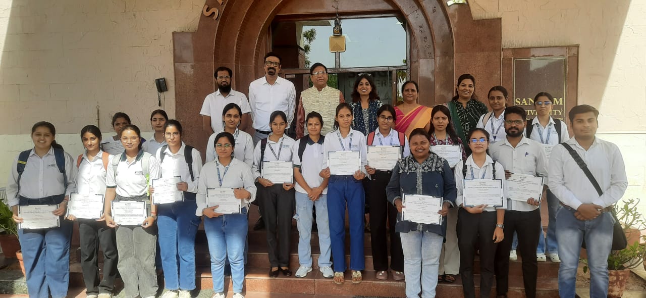 बायोइन्फॉर्मेटिक्स के व्यावहारिक अनुप्रयोग: जीनोमिक विश्लेषण" विषय पर कार्यक्रम का आयोजन