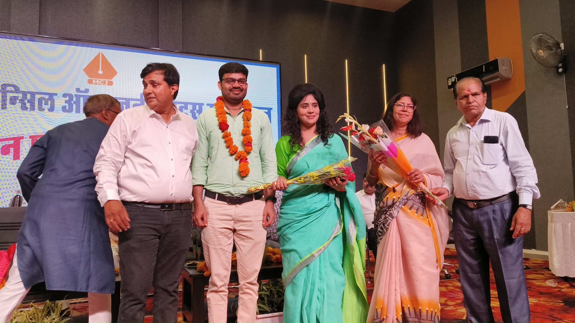 हंगामा खड़ा करना हमारा मकसद नहीं, हमारा मकसद है कि सूरत बदलनी चाहिए