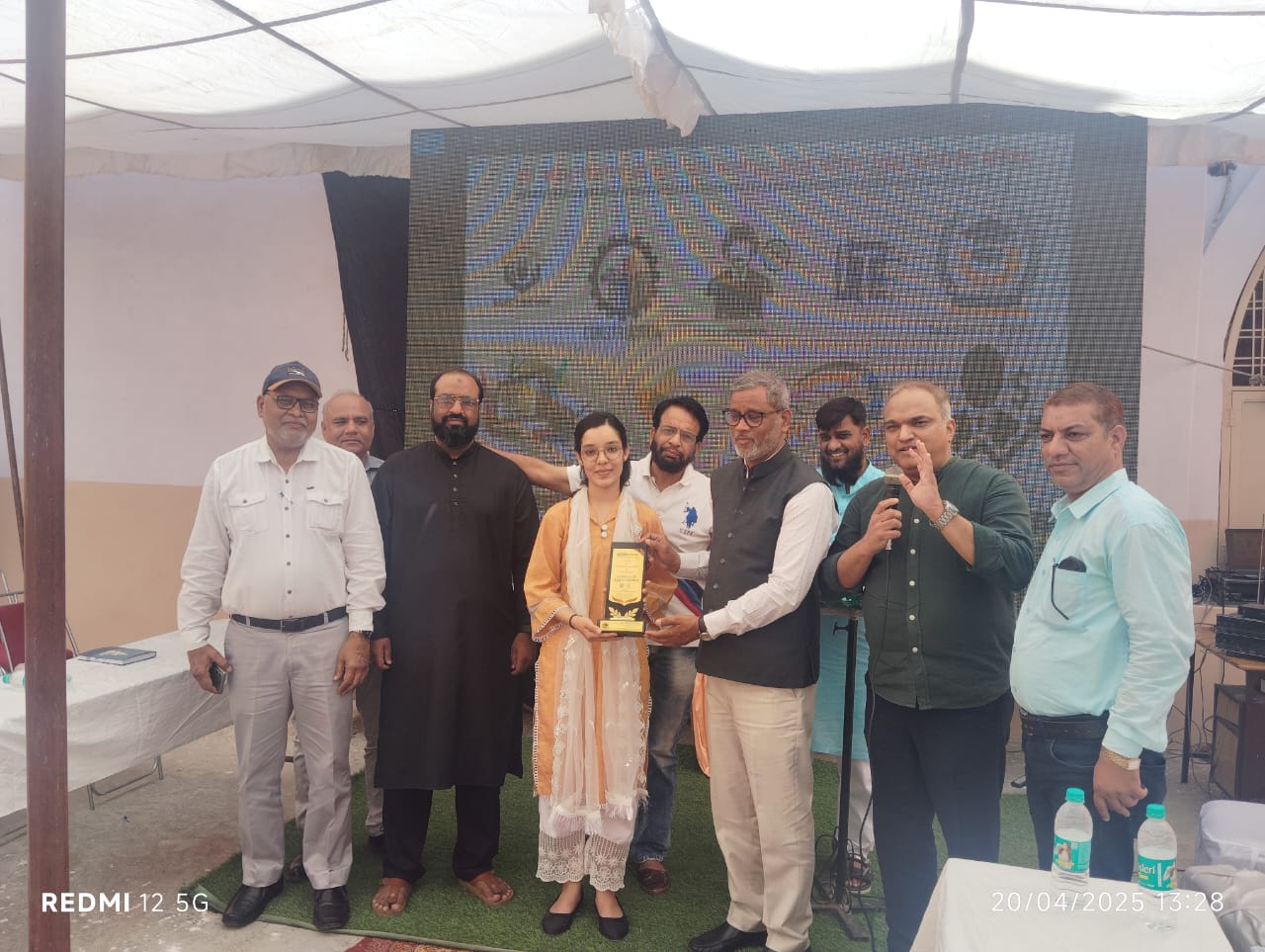 खान्जीपीर मदरसे में कैरियर गाइडेंस और जॉब प्लेसमेंट प्रोग्राम का सफल आयोजन