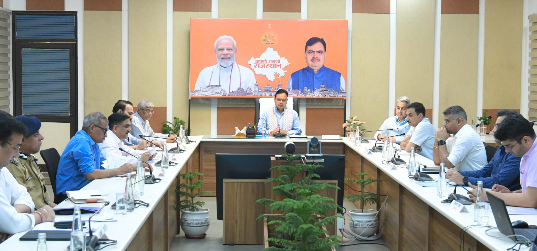पहलगाम में हुए आतंकी हमले पर प्रधानमंत्री नरेन्द्र मोदी की अध्यक्षता में हुई सीसीएस बैठक में पाकिस्तान के विरुद्ध कड़े फैसले