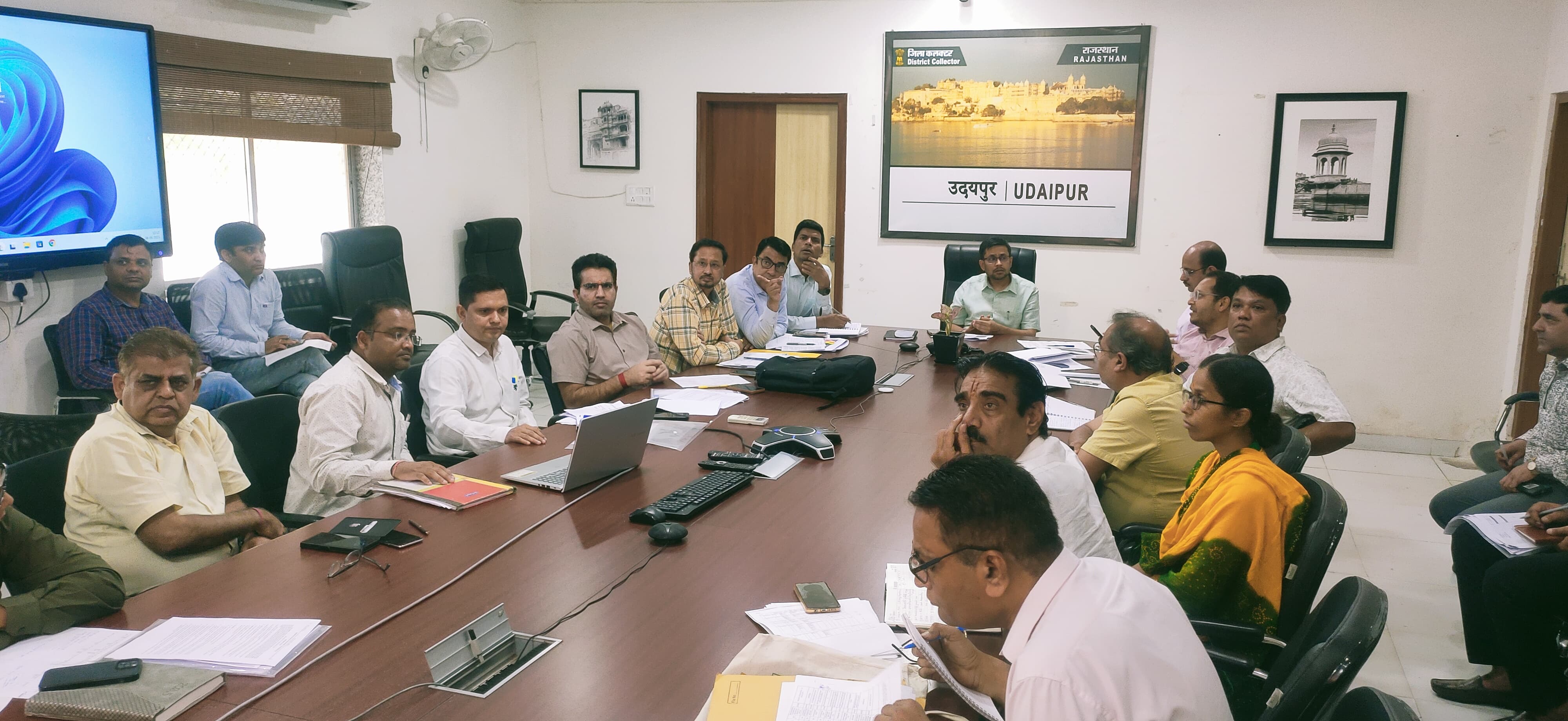 प्रत्येक एमओयू महत्वपूर्ण, अधिकारी नियमित मोनिटरिंग कर क्रियान्विति कराएंः जिला कलक्टर