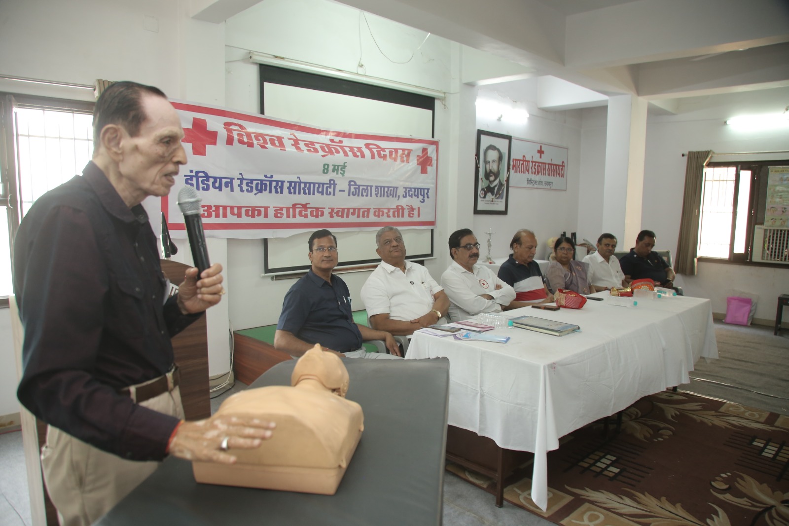 अंतराष्ट्रीय रेड क्रॉस दिवस पर त्रिदिवसीय विशेष सेवा कार्यक्रम