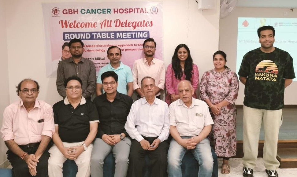 बांसवाड़ा में बच्चों में कैंसर पर विशेष व्याख्यान, GBH कैंसर हॉस्पिटल उदयपुर के विशेषज्ञ डॉ. अर्पित मित्तल का मार्गदर्शन