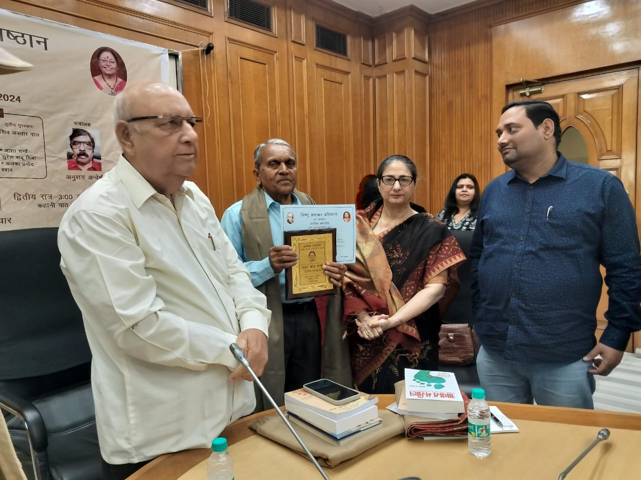 साहित्यकार भरत चन्द्र शर्मा को मिला विष्णु प्रभाकर प्रतिष्ठान -कथा सम्मान 