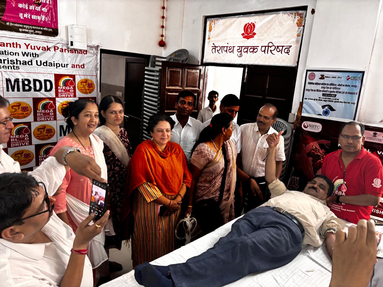 निःशुल्क मेडिकल केम्प व रक्तदान शिविर सम्पन्न, 784 रोगियों ने कराया पंजीयन