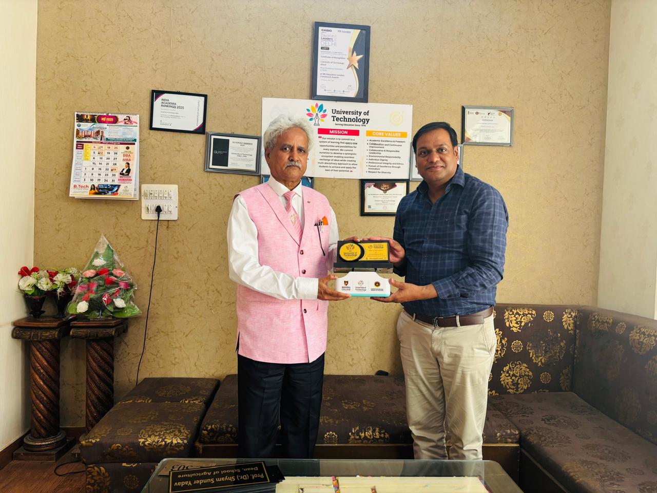 यूनिवर्सिटी ऑफ टेक्नोलॉजी, राजस्थान में प्रोफेसर अमेरिका सिंह का हुआ भव्य सम्मान