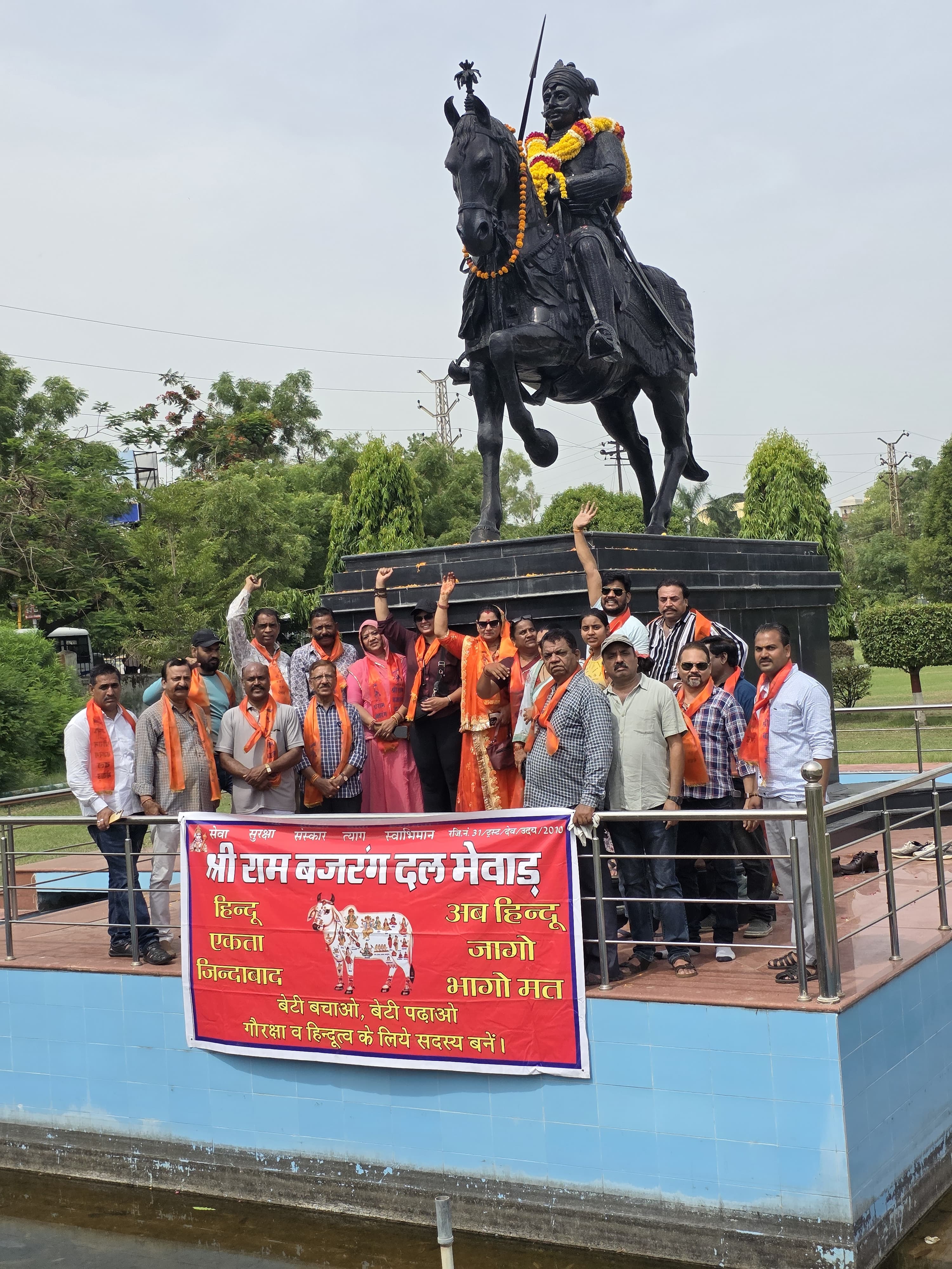 राजस्थान कृषि महाविद्यालय स्थित महाराणा प्रताप की मूर्ति का पूजन