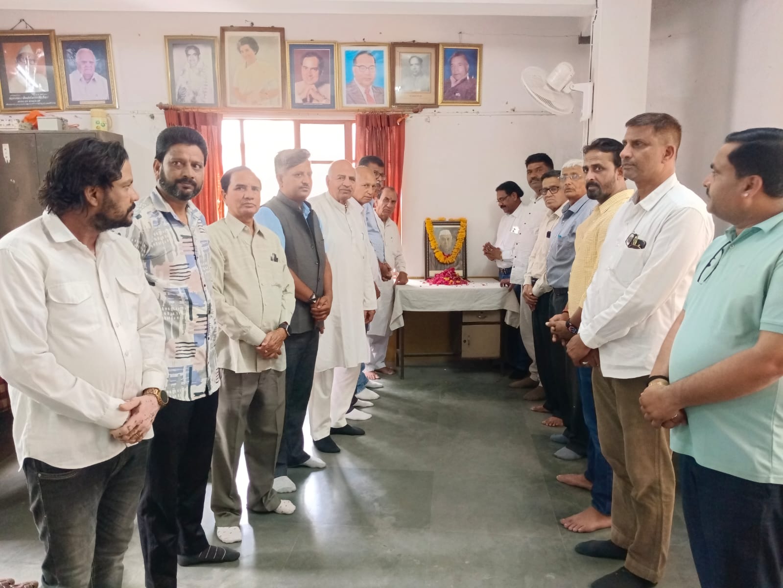 Floral Tribute and Seminar Held on Pandit Nehru’s Death Anniversary