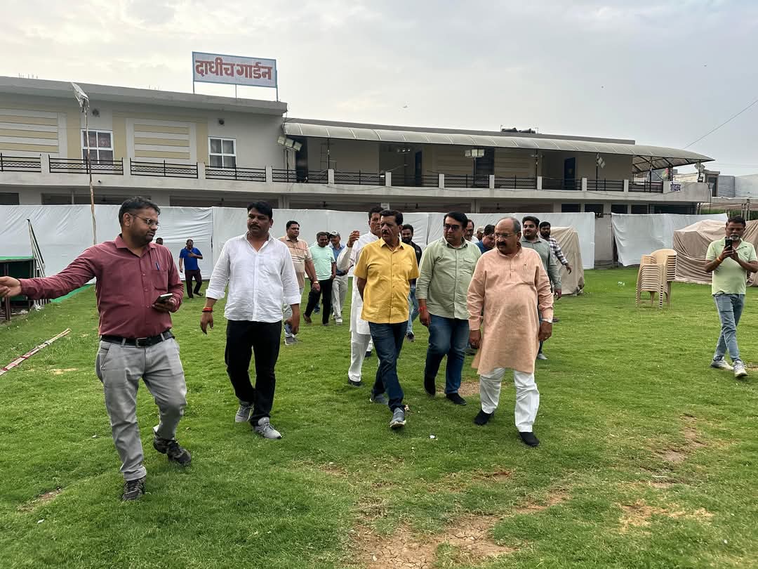 Gunjal Reviews Site for Save Constitution Rally