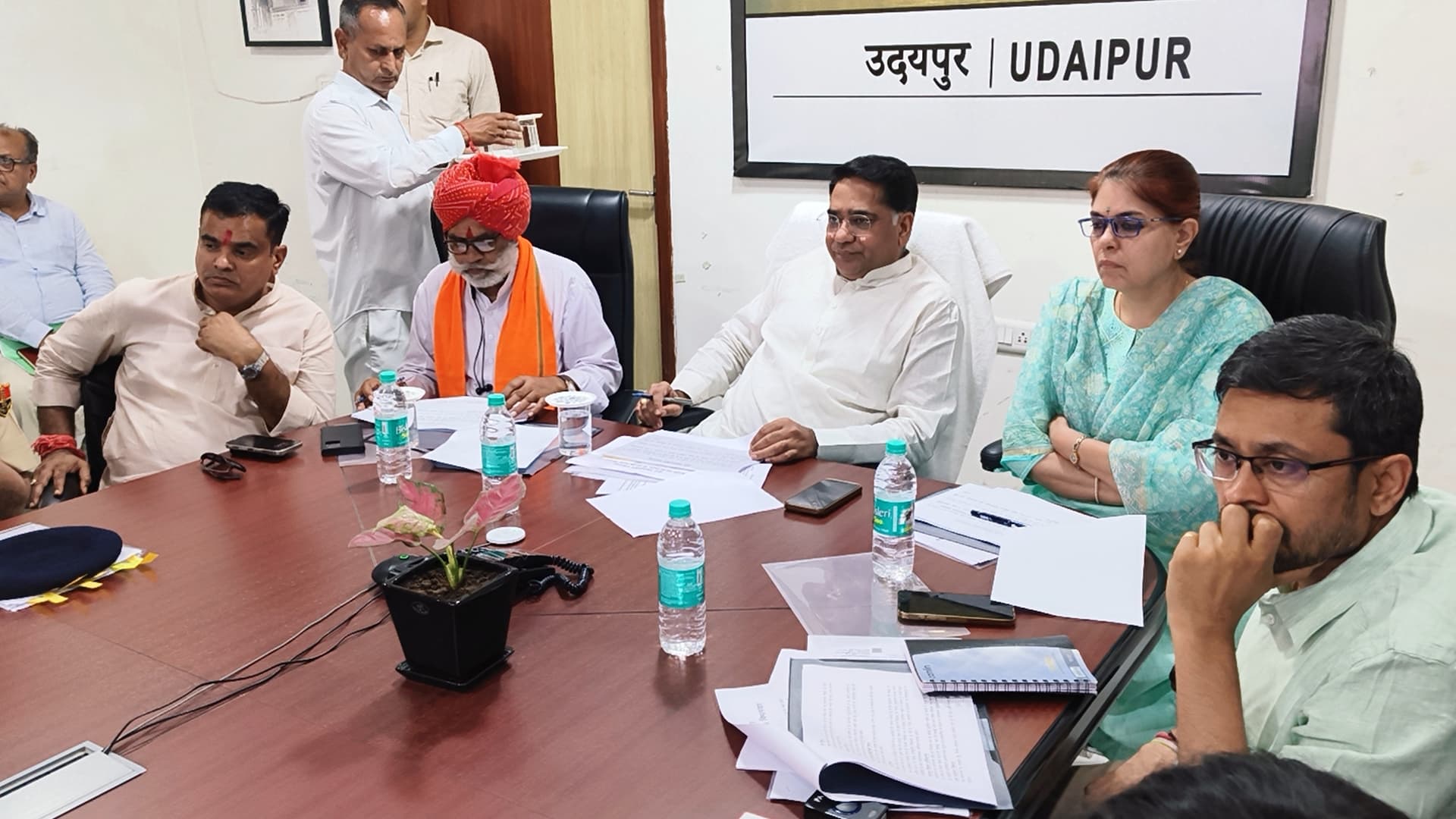जल स्वावलंबन पखवाड़ा और बाढ़ प्रबंधन तैयारियों की समीक्षा बैठक