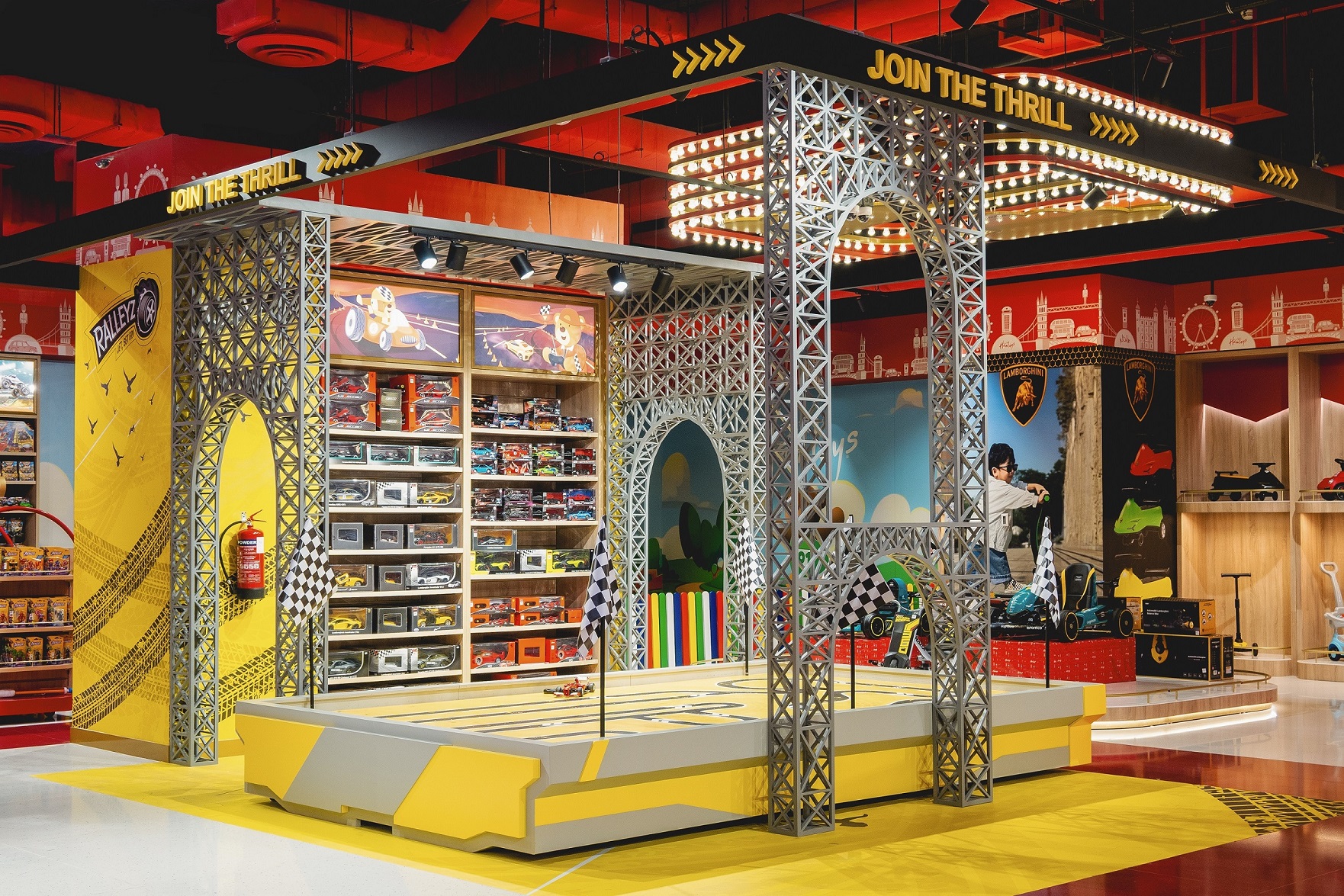 Hamleys brings its magic to Kuwait: Iconic brand opens its 9th store in the GCC
