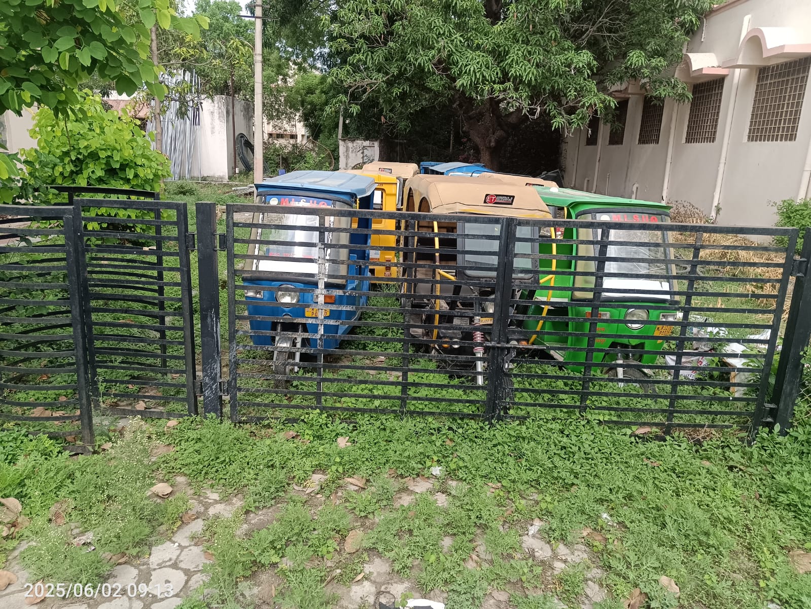 Electric Rickshaws Abandoned at Sukhadia University Campus