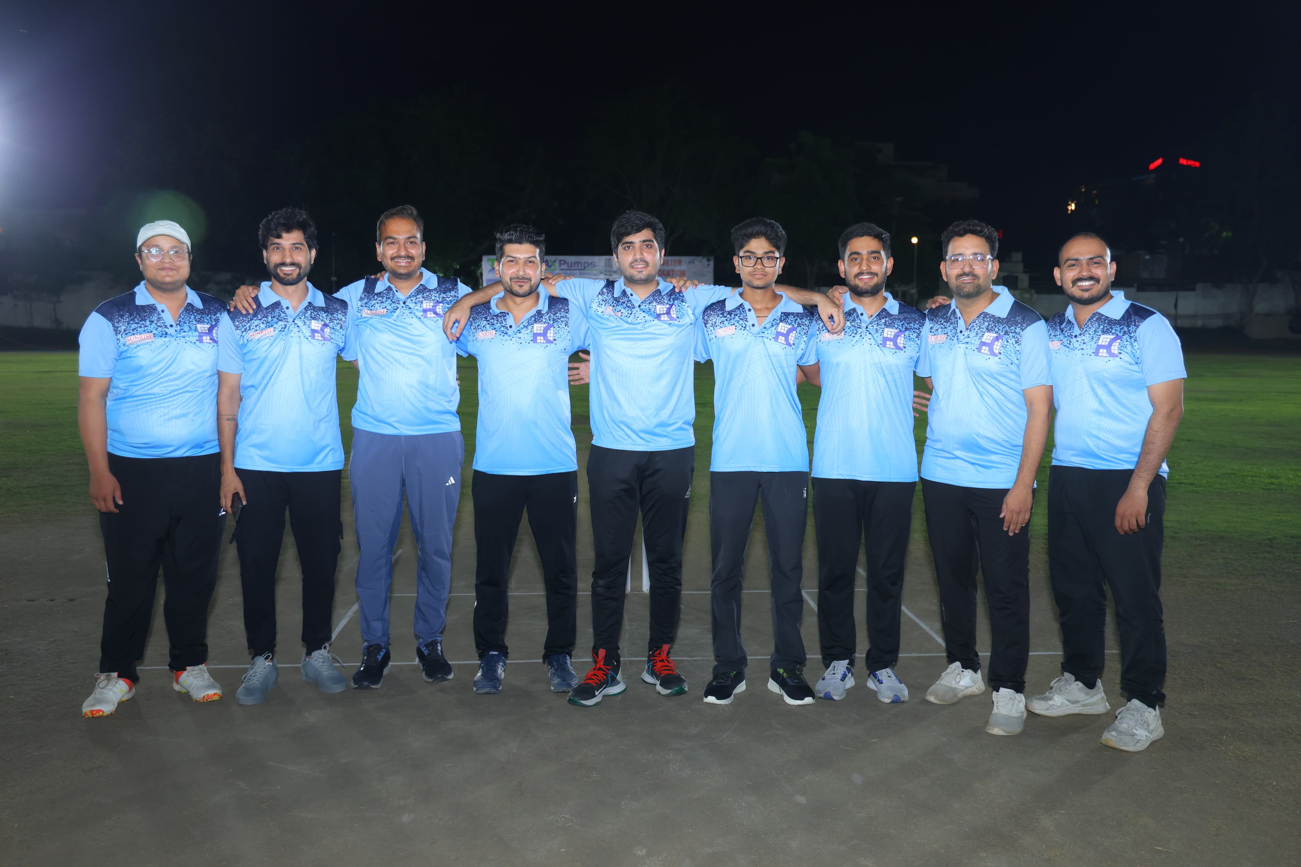 Iconic 7, Boundary Bashers, and APL Legends Secure Wins in Semifinals