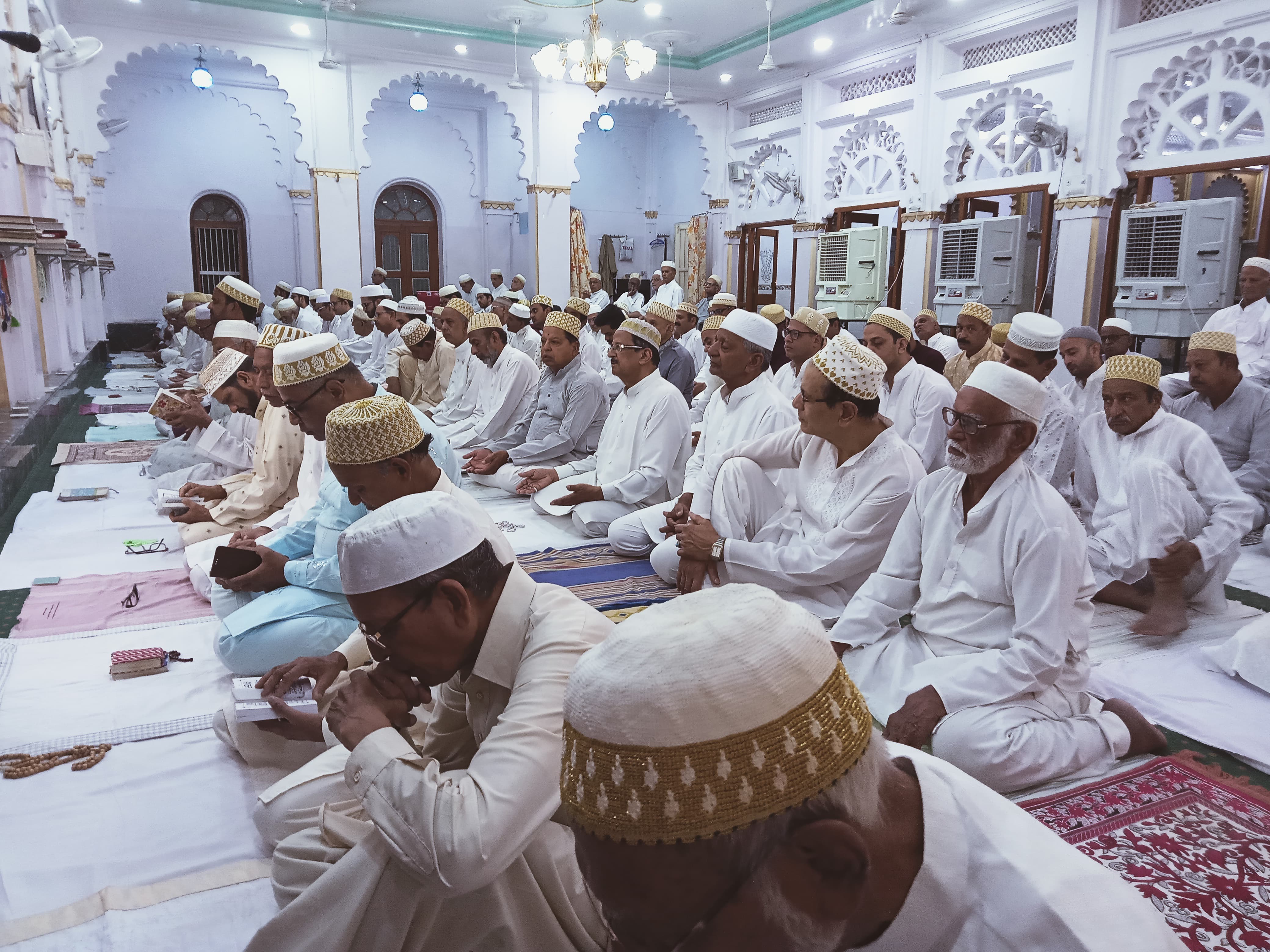 दाऊदी बोहरा समुदाय ने मनाई ईद उल अज़हा