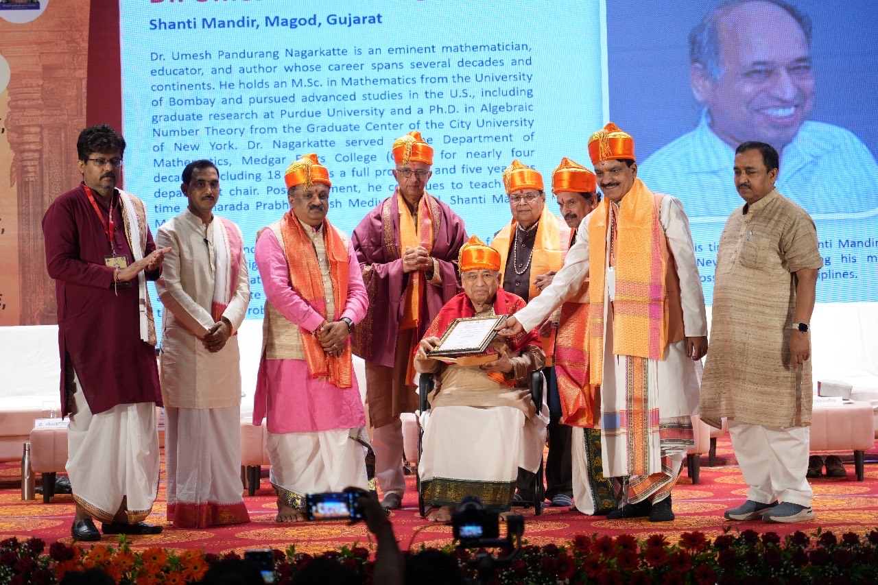 "संस्कृति और संस्कृत को बचाना आवश्यक" – स्वामी सच्चिदानंद सरस्वती