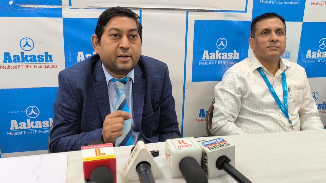 NEET UG 2025: Udaipur’s Aksh Anjum Secures AIR 527