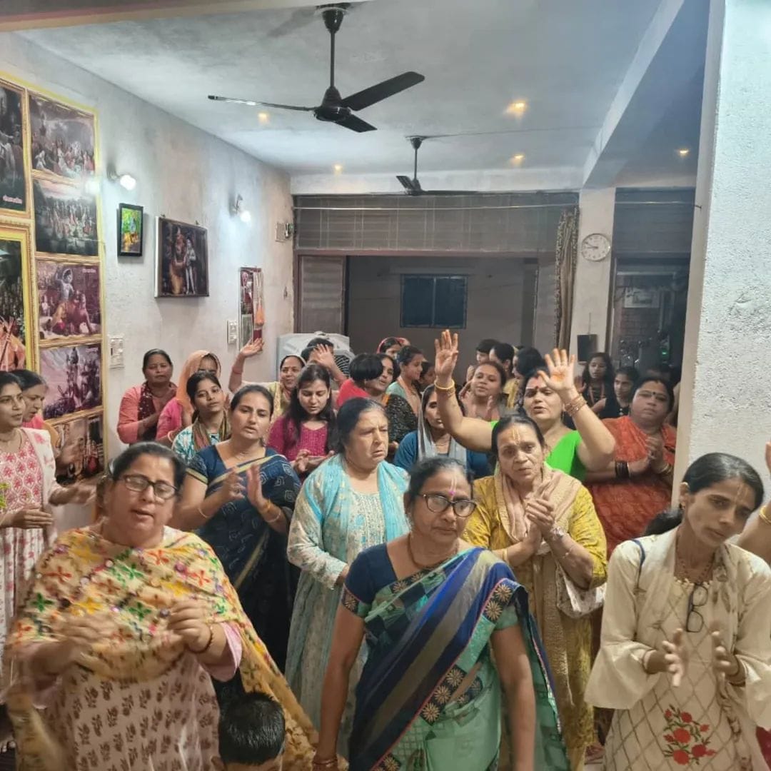 *करुणा और प्रेम सेवा समर्पण का आधार - इस्कॉन*