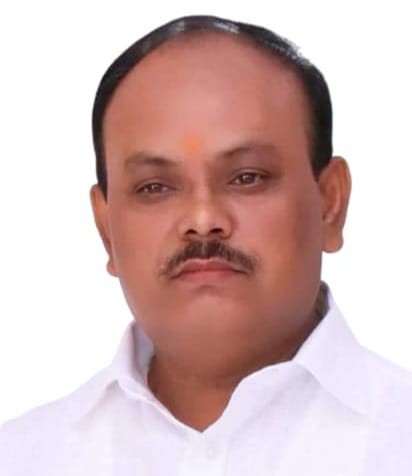 सोगरिया तालाब से अतिक्रमण तो नहीं हटा उलटे शिकायत कर्ता तालाब बचाओ संघर्ष समिति के प्रदेश अध्यक्ष मनोज दुबे को ही केडीए ने नोटिस दे दिया